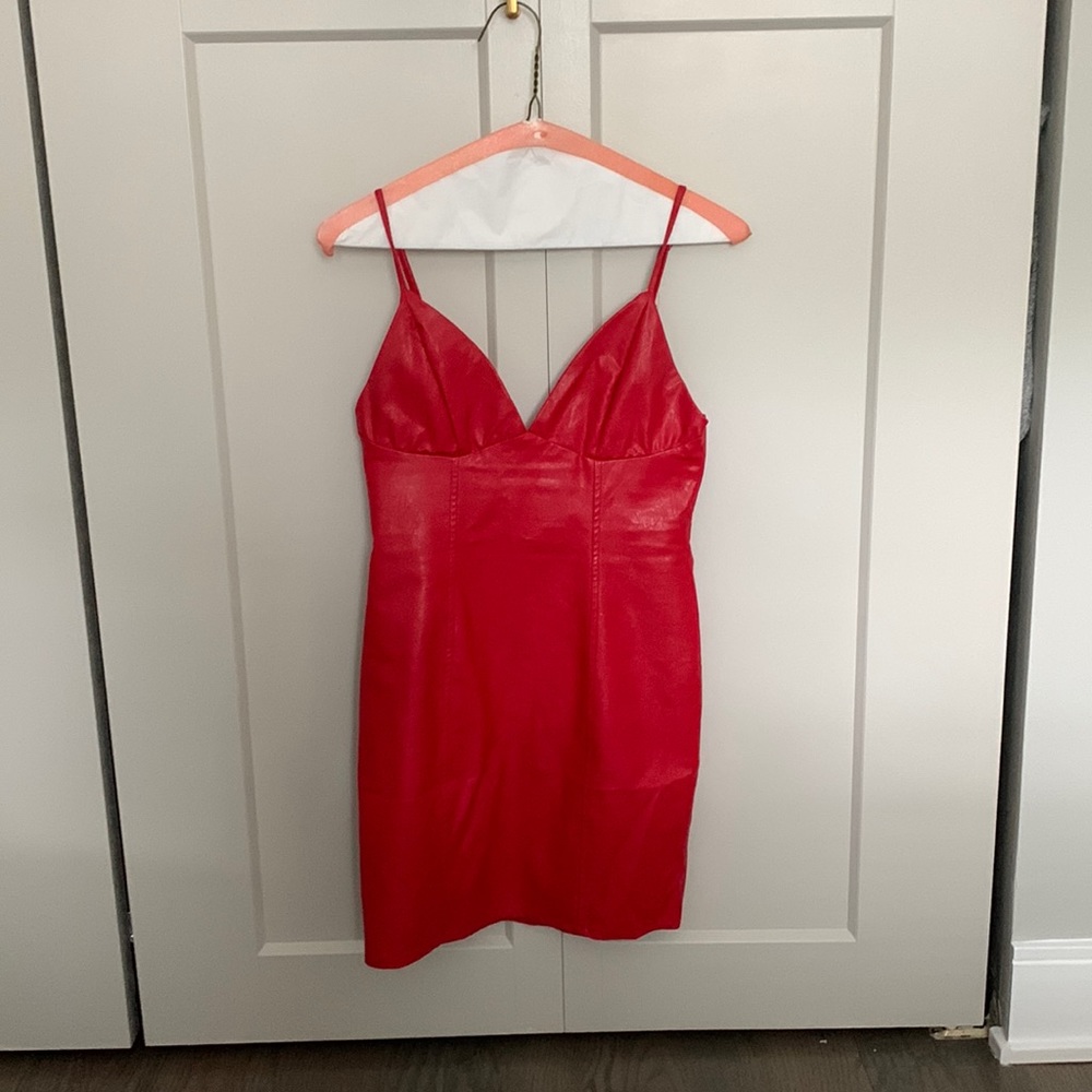 Red dress revolve size XS superdown dress